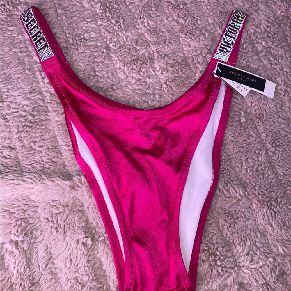 Victoria's Secret Pink Panties, tags been remove